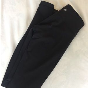 Lululemon wonder under